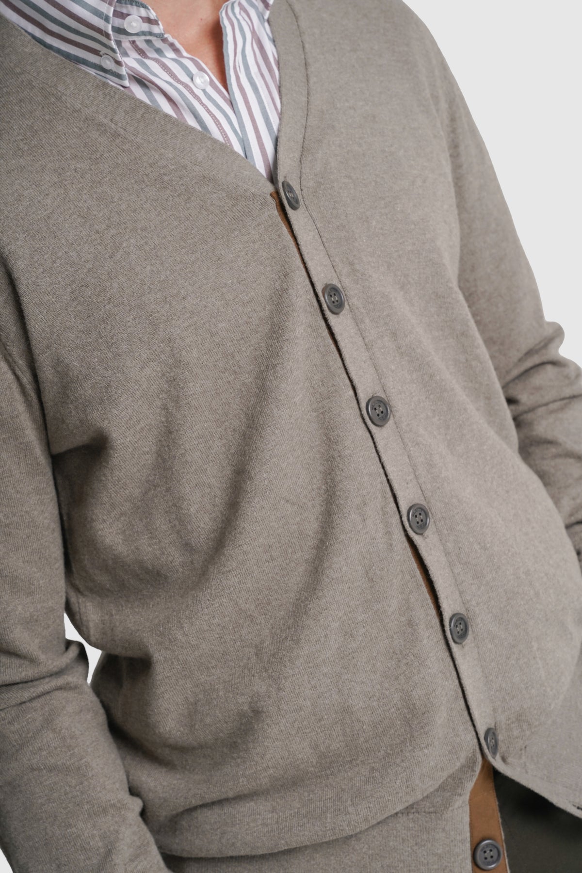 CARDIGAN LÃ REGULAR FIT VERDE LISO MR. BLUE