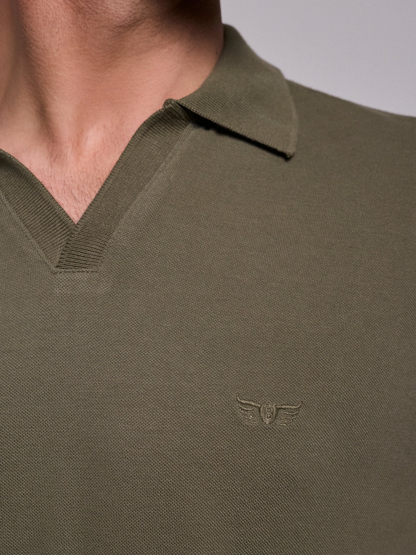 POLO ALGODÓN VERDE MANGA CORTA REGULAR FIT MR. AZUL