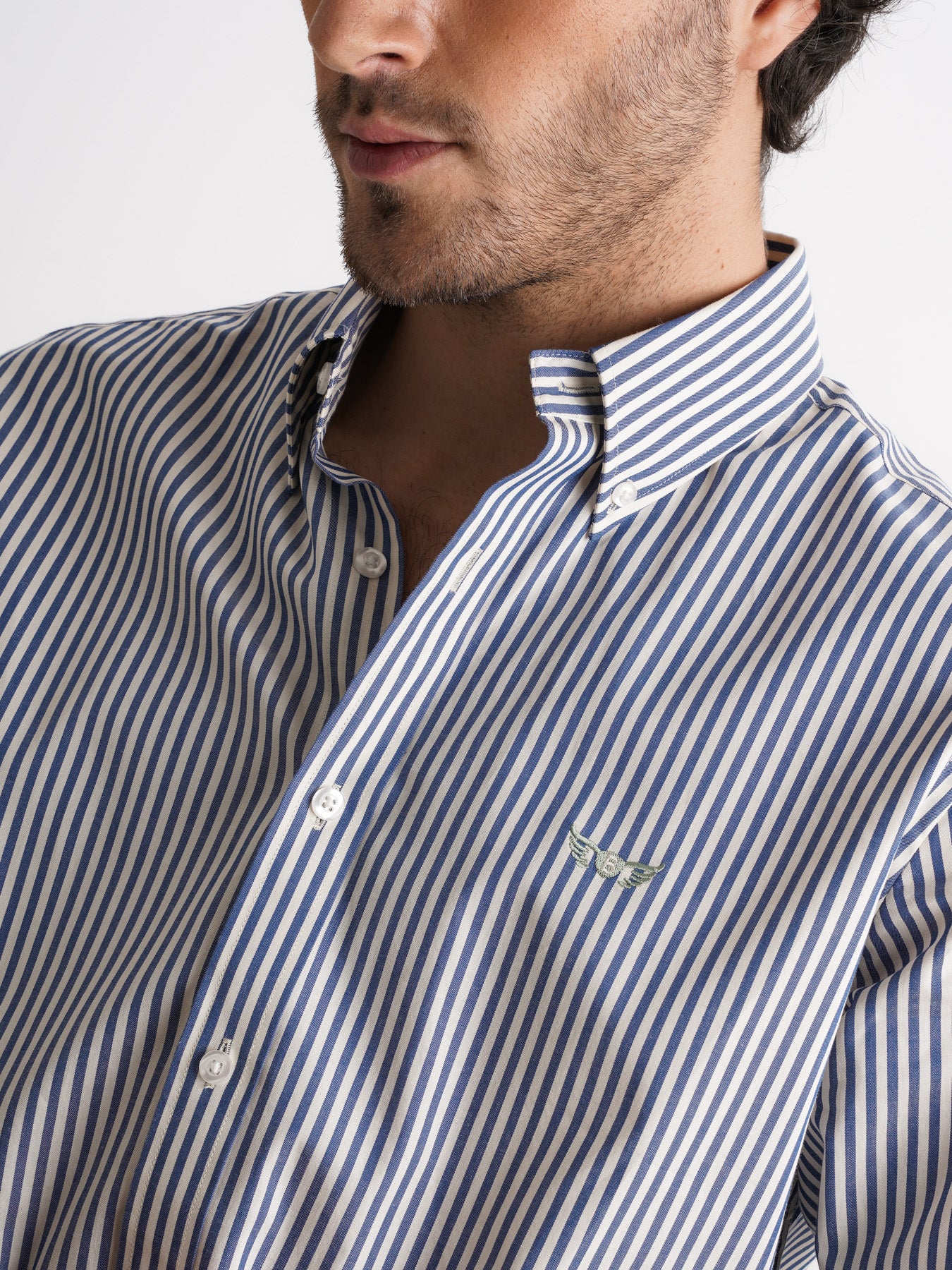 Camisa de sarga de corte estándar de Mr. Blue