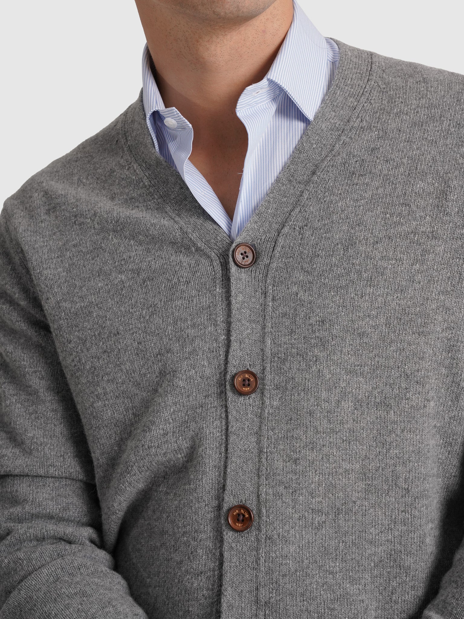 JERSEY DE LANA GRIS MANGA LARGA REGULAR FIT MR. AZUL