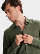 CAMISA LINO VERDE MANGA LARGA SASTRERÍA MARK BELLUCCI