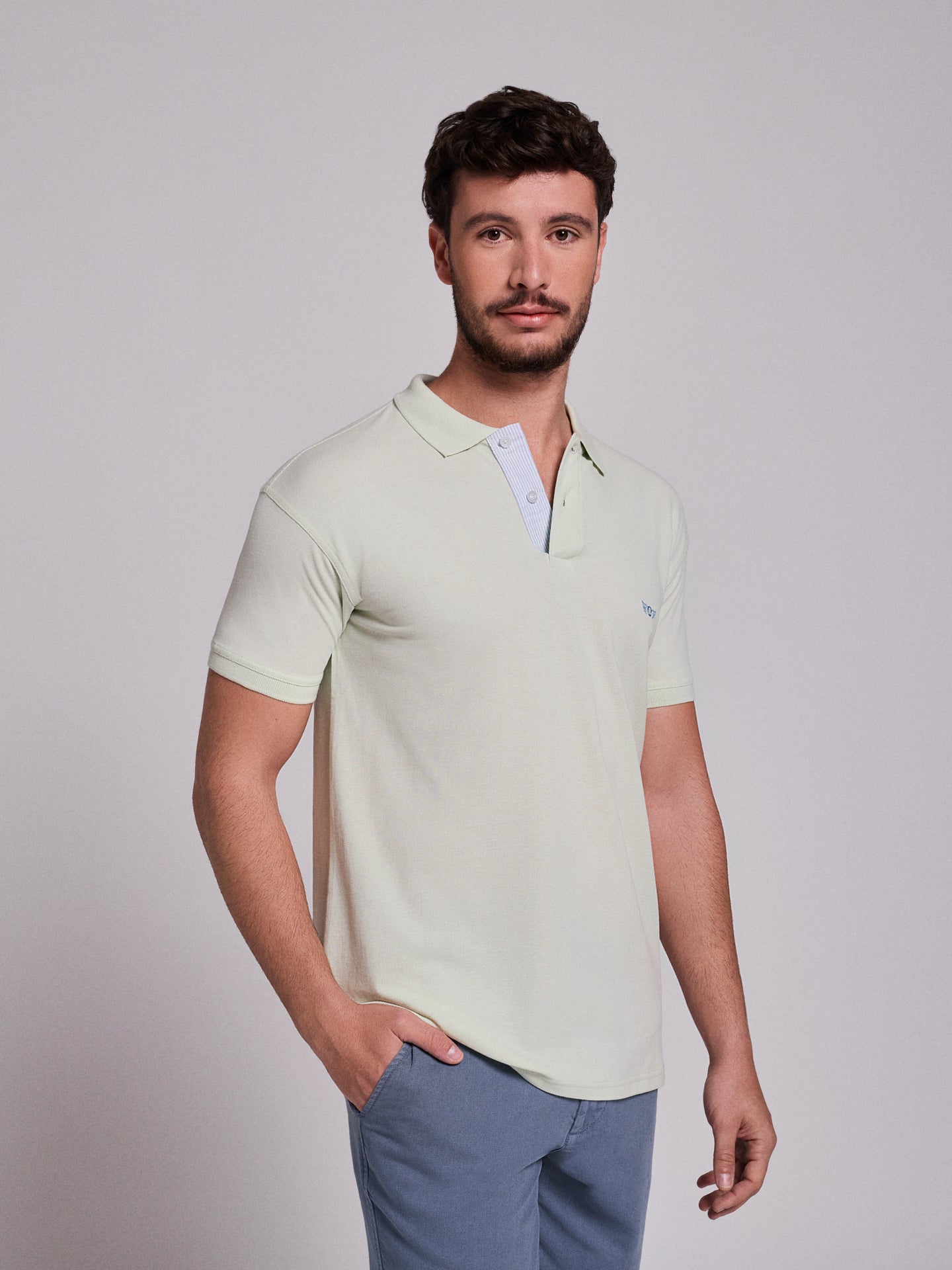 POLO VERDE MANGA CORTA REGULAR FIT MR. AZUL
