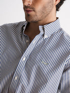 Camisa de sarga de corte estándar de Mr. Blue