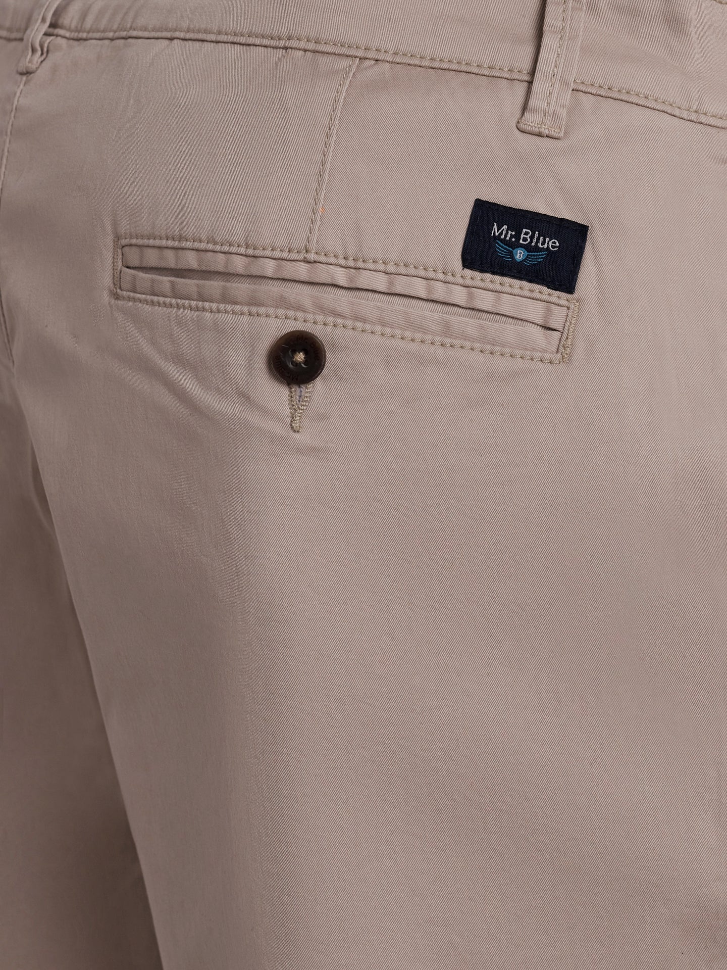 Pantalón corto Mr. Blue beige de corte regular