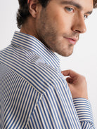 Camisa de sarga de corte estándar de Mr. Blue